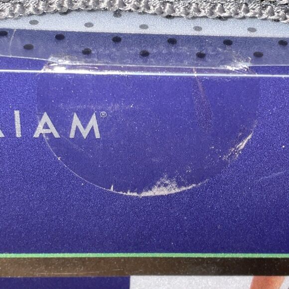 Gaiam Yoga Block + Yoga Strap Combo Set - Picture 9 of 13